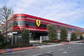 Ferrari đóng cửa tạm thời hai nhà máy do Covid-19