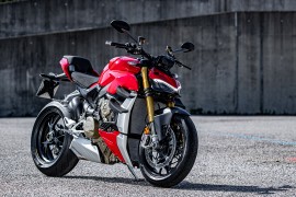 Supernaked Ducati Streetfighter V4 ra mắt trực tuyến, giá từ 20.000 USD