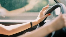 Tay lái ô tô bị rung - Xe bị hỏng ở đâu?