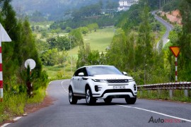 Trải nghiệm “tiểu” Velar - Range Rover Evoque 2020