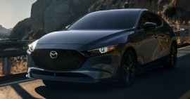 Mazda3 Turbo 2021 đắt gần gấp đôi bản tiêu chuẩn