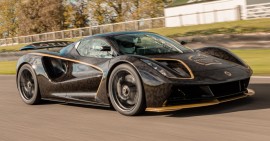 Siêu xe điện Lotus Evija 2021 ra mắt tại lễ hội tốc độ Goodwood