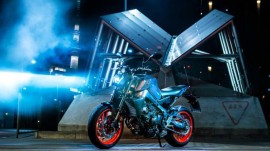 Yamaha MT-09 2021 sẽ được trang bị hệ thống sang số nhanh