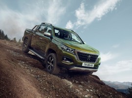 Peugeot trình làng bán tải hoàn toàn mới Landtrek 2021