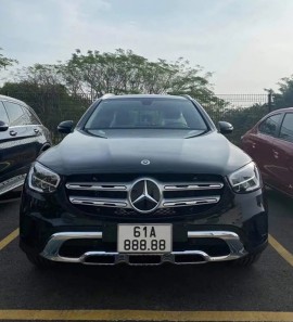 Mercedes-benz GLC 200 tăng giá gấp 4 lần sau đeo biển sổ ngũ quý 8