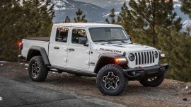 Jeep triệu hồi 42.887 xe Wrangler và Gladiator