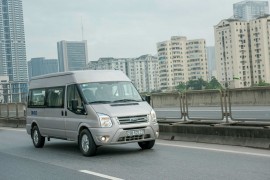 Ford Việt Nam tăng chế độ bảo hành cho Transit Lên 200.000 km