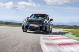 MINI John Cooper Works được nâng cấp nhẹ ở phiên bản 2022