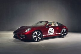 Phiên bản giới hạn Porsche 911 Targa 4S Heritage Design lăn bánh tại Việt Nam