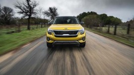 Kia Seltos Nightfall Edition 2022 chính thức ra mắt, giá từ 26.700 USD