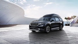 Kia Carnival sang trọng hơn với phiên bản 4 chỗ ngồi