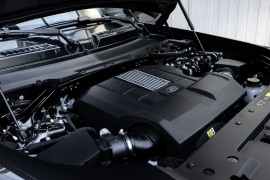 Land Rover Defender sắp có thêm phiên bản V8 mạnh hơn 600 mã lực