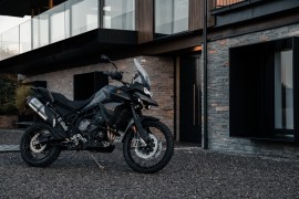 Triumph Tiger 900 Bond Edition giới hạn chỉ 250 chiếc