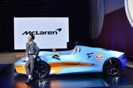 McLaren Elva Gulf Theme xuất hiện tại Sài Gòn và giao lưu cùng đại gia Minh “nhựa”