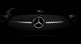Logo ngôi sao ba cánh của Mercedes-Benz kỷ niệm 100 năm