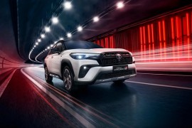 Toyota Corolla Cross GR Sport dự kiến ra mắt thị trường Việt trong tháng 1/2022