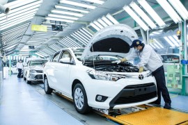 Toyota Việt Nam nhận Giải thưởng Rồng Vàng lần thứ 21