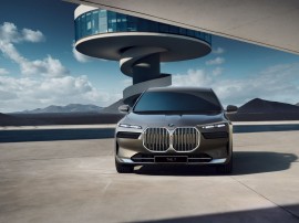 BMW 7-Series 2023 phiên bản First Edition chỉ có 150 chiếc được sản xuất