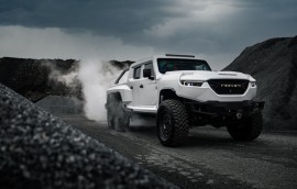 Siêu bán tải Rezvani Hercules 6×6 lăn bánh hơn 2.000km được rao bán với giá 16 tỷ đồng