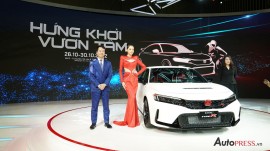 Triển lãm ô tô Việt Nam 2022:Honda Civic Type R thế hệ thứ sáu ra mắt Việt Nam