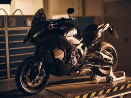 Thêm một mẫu xe mô tô hiệu suất cao của BMW Motorrad lộ diện, mạnh gần 200 mã lực
