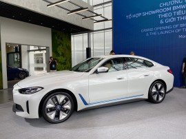 Bộ đôi xe điện BMW iX3 và i4 chính thức ra mắt tại Việt Nam