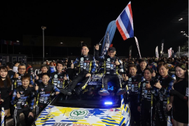 Toyota hoàn thành Giải đua xe tốc độ cao 10 giờ tại Thái Lan