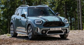 MINI Countryman đang có ưu đãi tới hàng trăm triệu đồng trong tháng 9