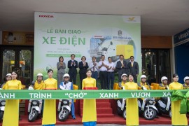 Honda Việt Nam tiếp tục đẩy mạnh lộ trình xanh với Vietnam Post