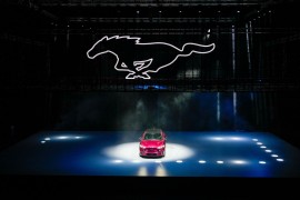 Xe điện Ford Mustang Mach-E có giá bán 2.599 tỷ đồng tại Việt Nam
