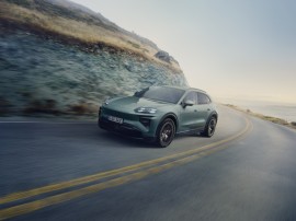 Porsche Cayenne thuần điện ra mắt có giá từ 4,72 tỷ đồng tại Việt Nam