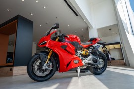 Ducati ra mắt thế hệ động cơ V2 2026 tại Việt Nam, mở ra chương mới cho Panigale V2 S và Streetfighter V2 S