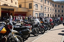 Hơn 60.000 người đổ về Italy dự Moto Guzzi World Days 2026