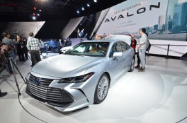 Toyota Avalon 2019 ra mắt với hàng loạt nâng cấp mới