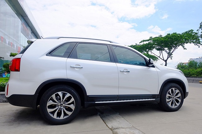 Kia Sorento mạnh mẽ và thể thao hơn với những thay đổi về ngoại thất