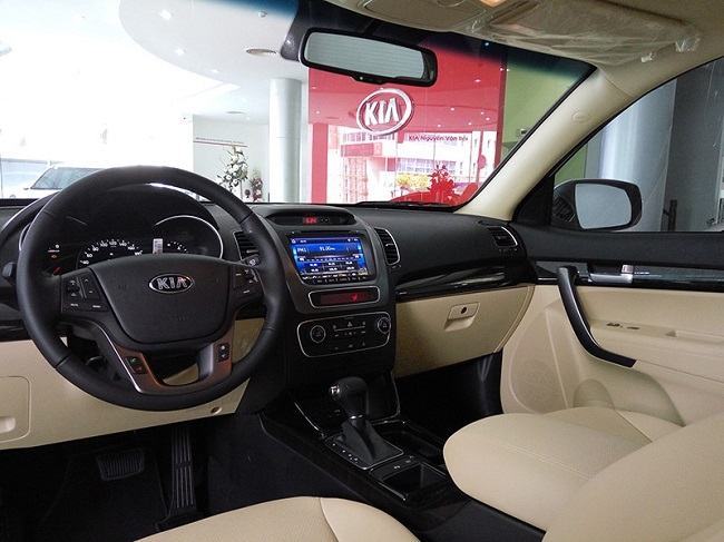 Nội thất màu Beige mới của Kia Sorento
