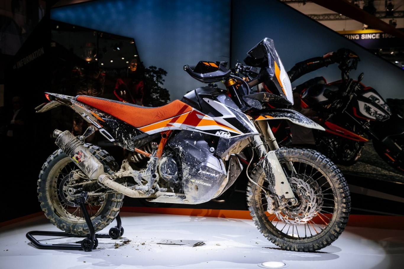 Cặp đôi KTM 790 Duke và Adventure R tại EICMA 2017 Cặp Đôi Ktm 790 Duke Và Adventure R Tại Eicma 2017
