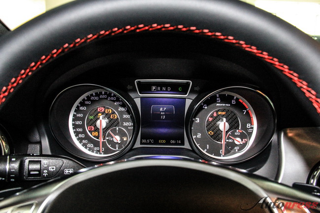 Bảng đồng hồ đo tốc độ