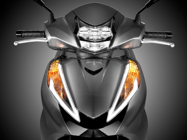 Ảnh thực tế Honda SH300i 2015 vừa ra mắt  Xe máy