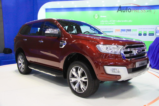 Ford Everest XLT 4x2 2015 giá 680 triệu có nên mua