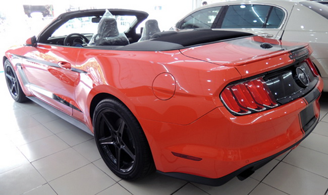Hàng hiếm Ford Mustang mui trần giá 22 tỷ đồng  VnExpress