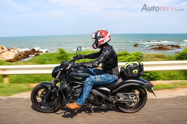 Kawasaki Vulcan S ABS Price Images Mileage Specs  Features
