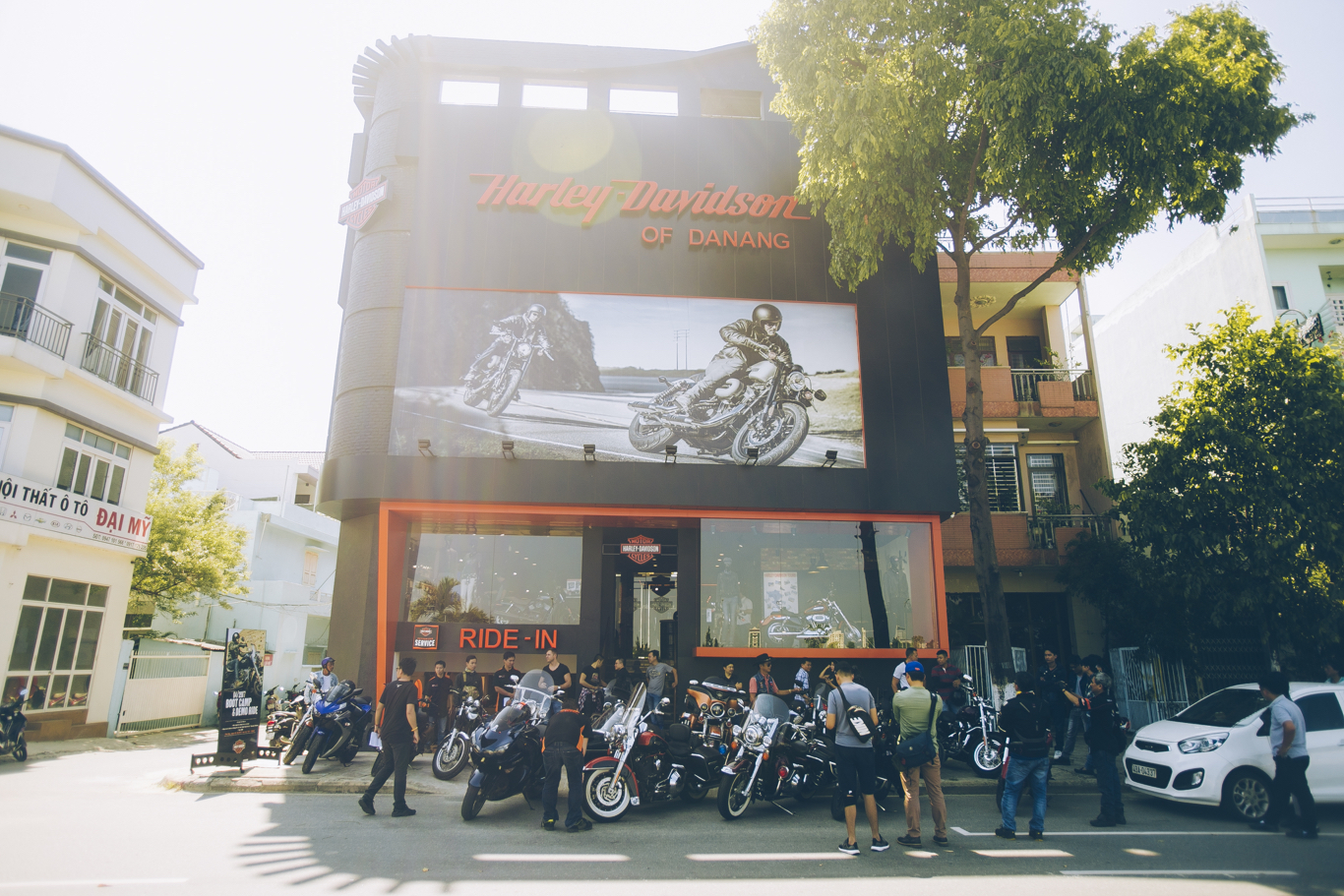 Harley Đà Nẵng   0901170164  Đại lý chính thức của Harley Davidson
