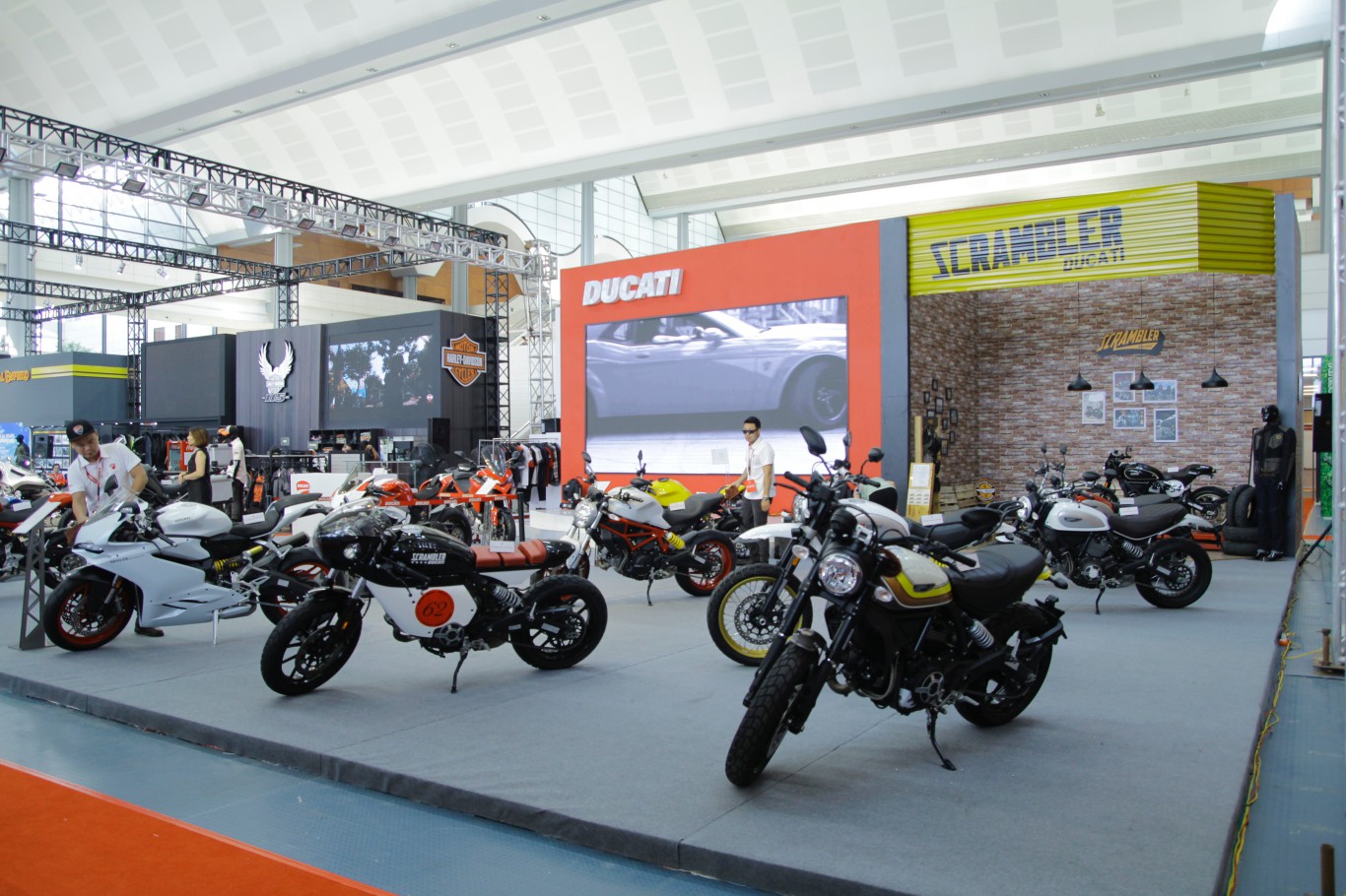 Ducati Việt Nam chính thức khai trương Showroom tại Hà Nội