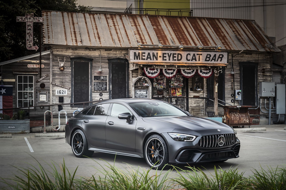 Mercedes-Benz AMG GT 4 cửa, đối thủ xứng tầm của Porsche Panamera