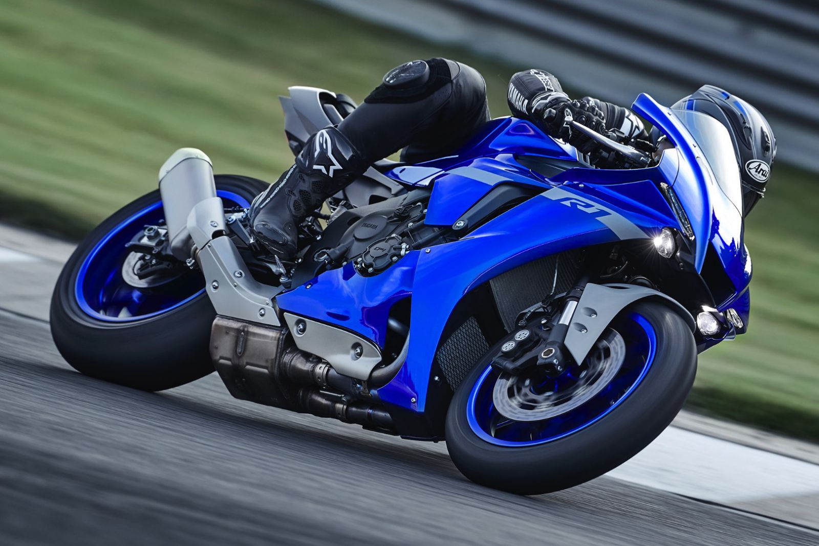Giá xe R1 mới nhất 2023  Đánh giá xe Yamaha YZFR1
