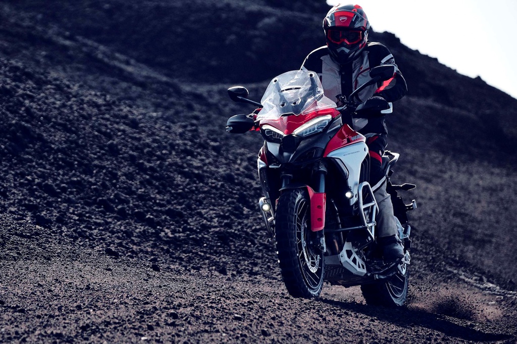 Ducati Multistrada V4 2021 trang bị động cơ và nhiều công nghệ mới Ducati Multistrada V4 2021 trang bị động cơ và nhiều công nghệ mới
