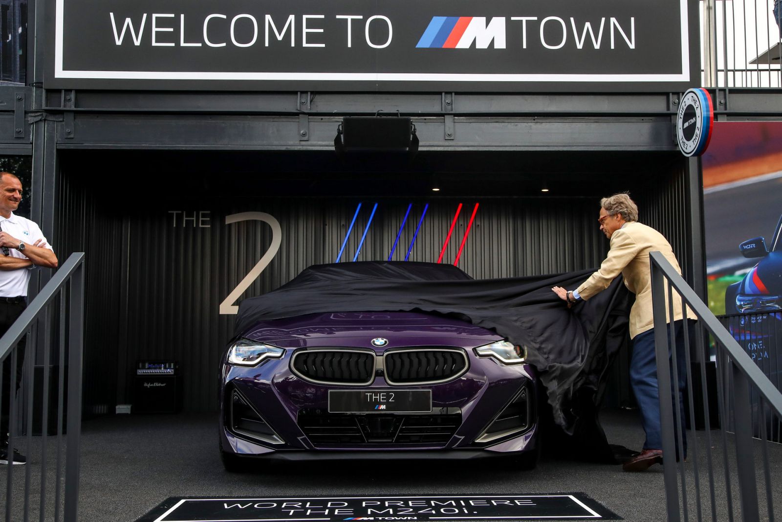 BMW 2-Series 2022 ra mắt tại lễ hội Goodwood Festival Of Speed