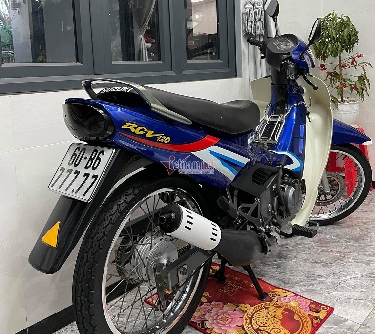 Suzuki xì po Sport 110 đời 98 nguyên zin giá 110 triệu tại Việt Nam   Danhgiaxe